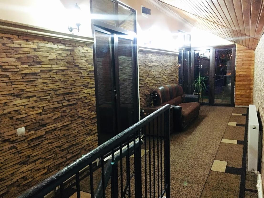 Hotel The Sindh House - Indus Aroma Restaurant Tiflis Exterior foto