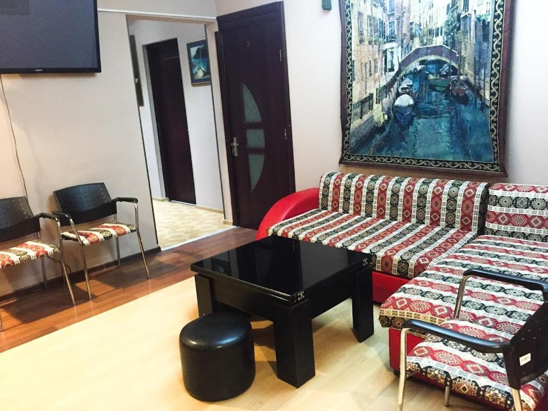 Hotel The Sindh House - Indus Aroma Restaurant Tiflis Exterior foto